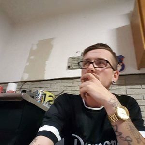 Meet your Posher, Brett